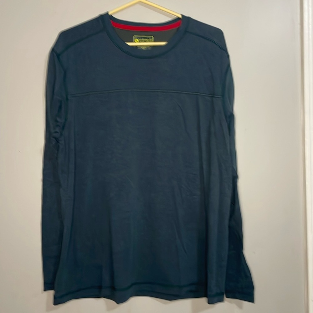 Navy G.H. Bass and Co long sleeve outdoor shirt